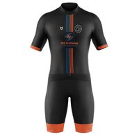 Body triathlon personalizzato nero e arancione con strisce, design e nome personalizzati da TD