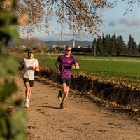 Design running apparel in your own PTC corporate design