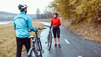 Waterproof cycling jacket