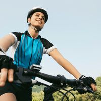 Custom sportswear trends