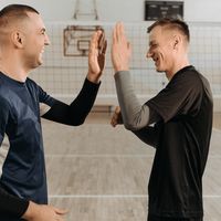 workout clothes for men